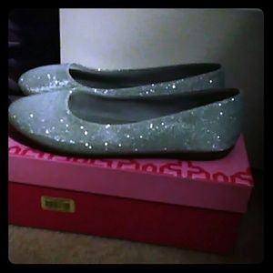 Sliver sparkly flats